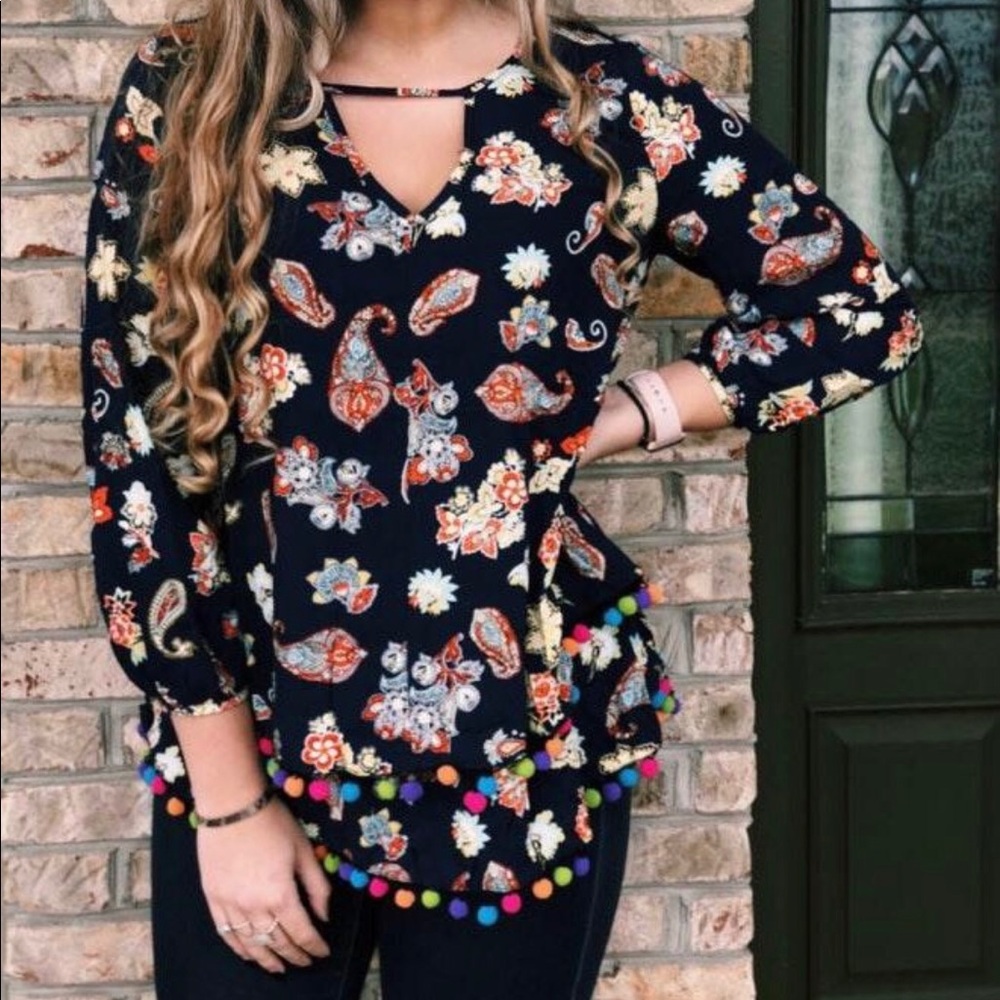 Paisley boutique top